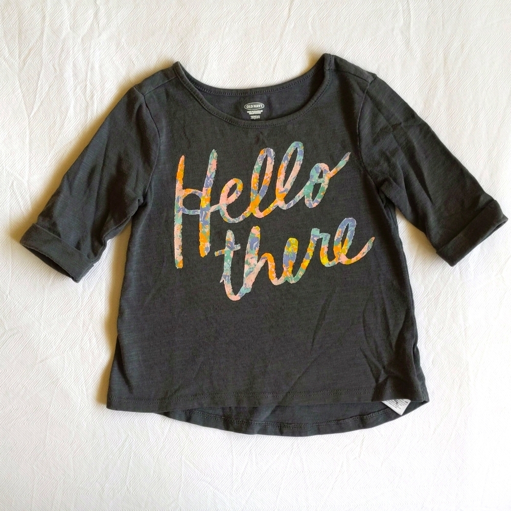 old navy gray slub knit graphic 3/4 sleeve swing top 2T toddler girls